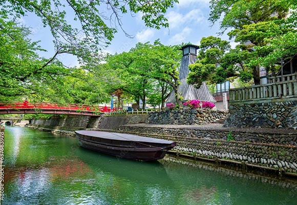 奥の細道むすびの地